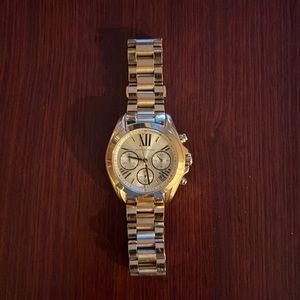 Beautiful Kors Women’s Gold MK 5789 Watch